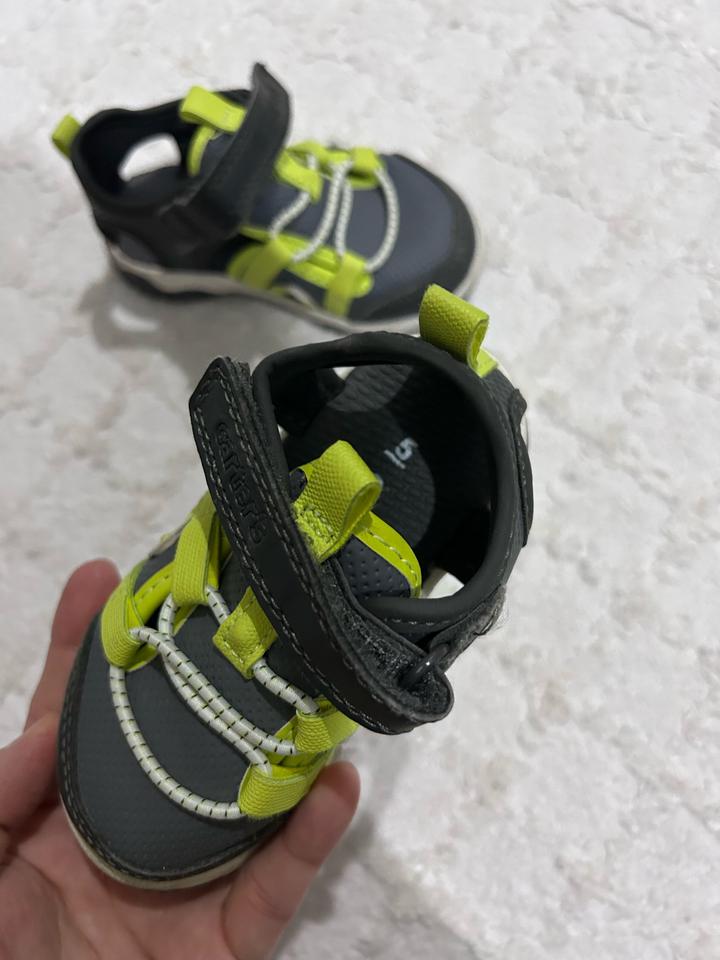 Сандали carters