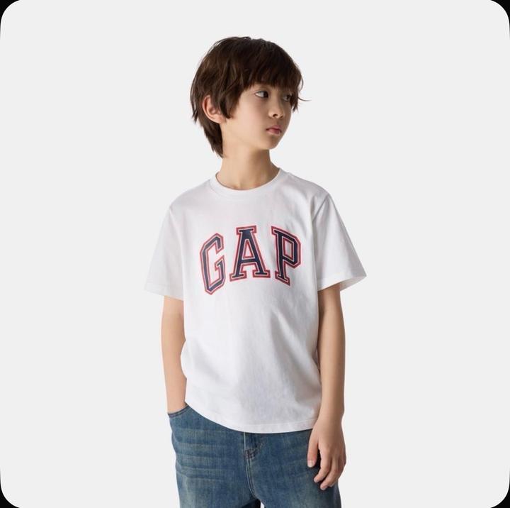 Белая футболка GAP