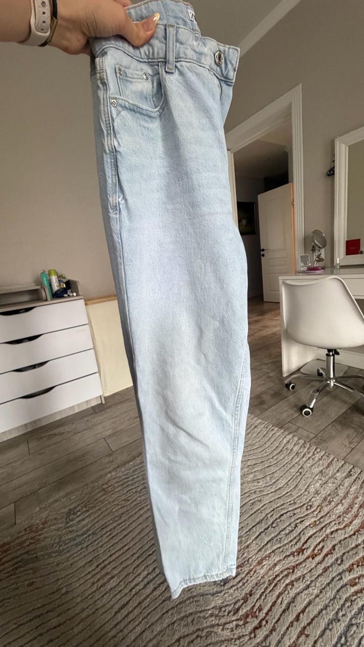 Джинсы zara