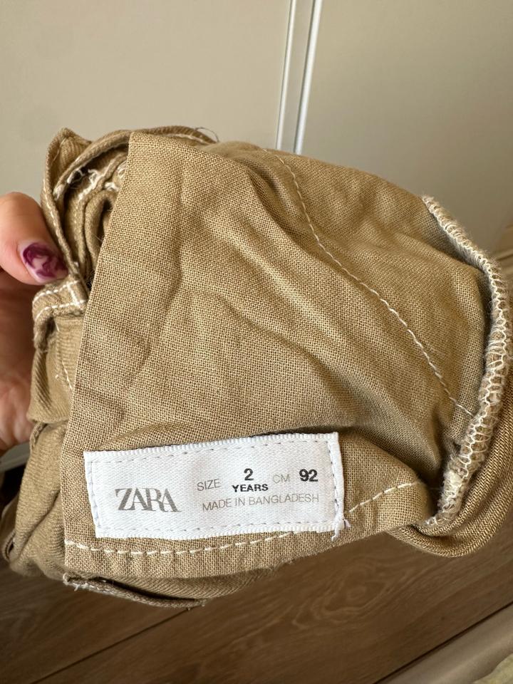 Джинсы Zara