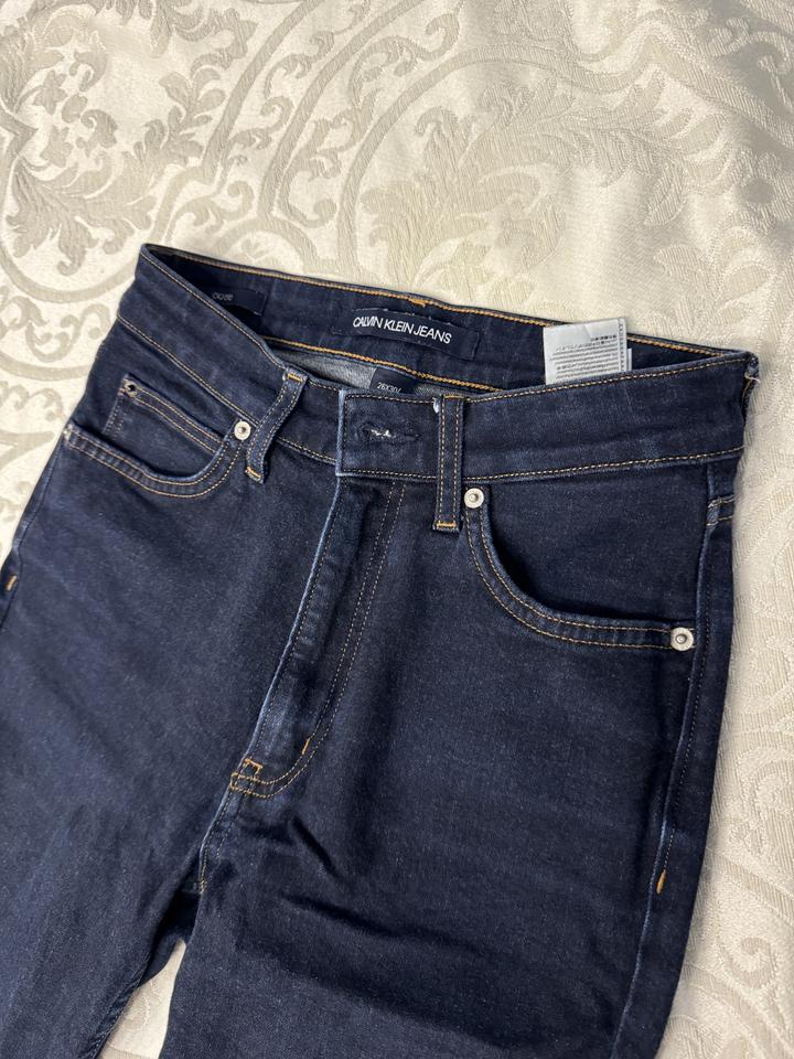 джинсы Calvin Klein