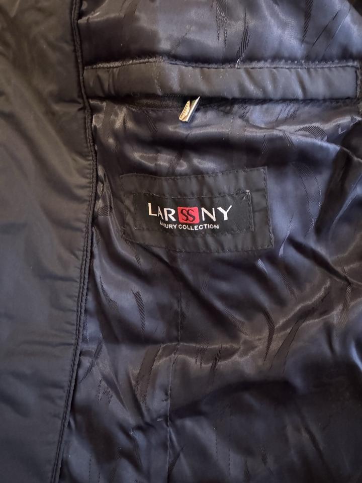 Куртка с утеплением из верблюжьей шерсти