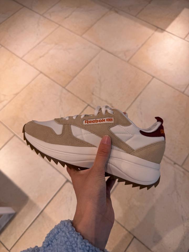 Кроссовки Reebok