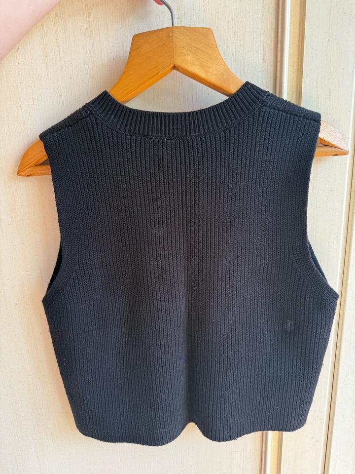 Черный жилет Zara