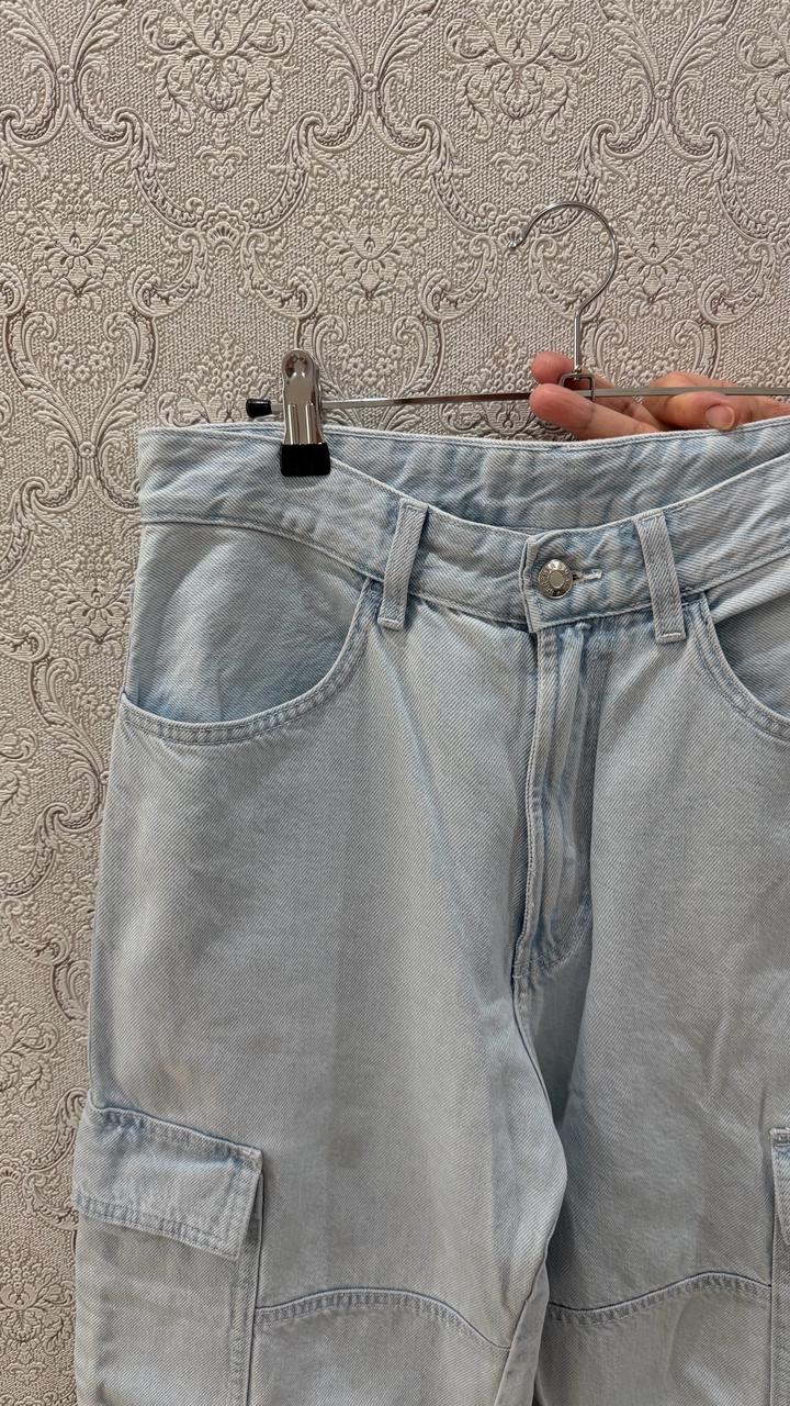 Джинсы карго bershka