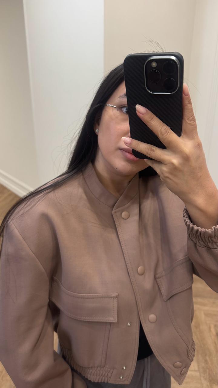 Бомбер от Zara