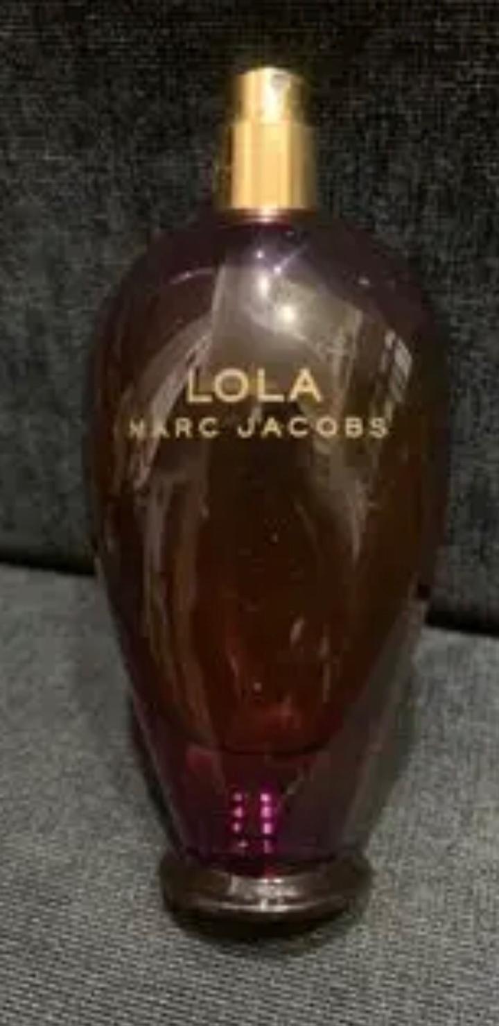 Парфюм Lola Marc Jacobs