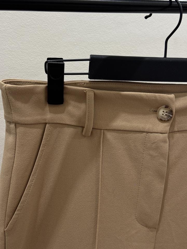 Брюки бежевые