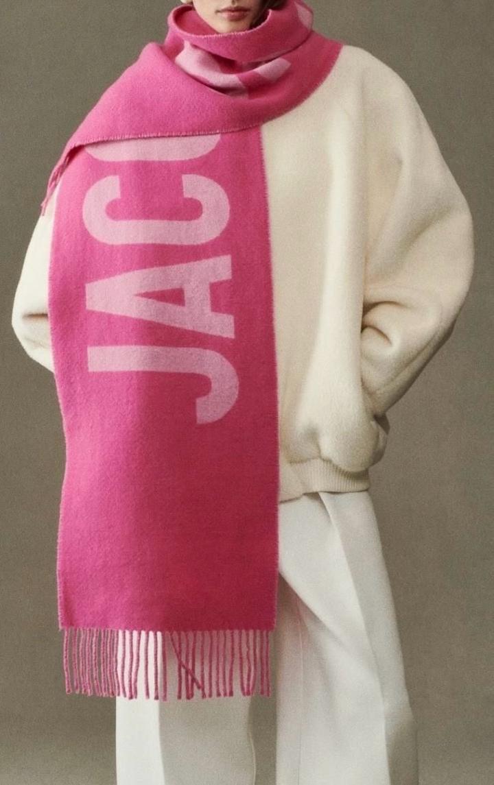 Шарф L'Echarpe Jacquemusиз вирджинской шерсти