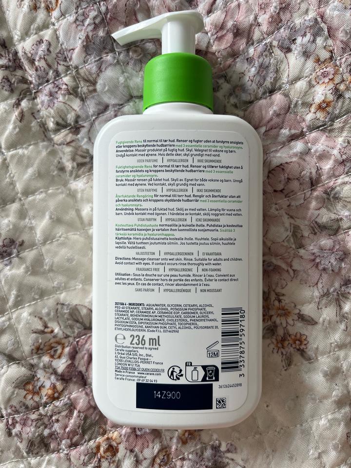 Cerave Hydrating Cleanser
