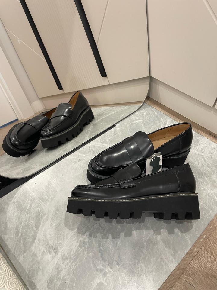 Лоферы из кожи H&M