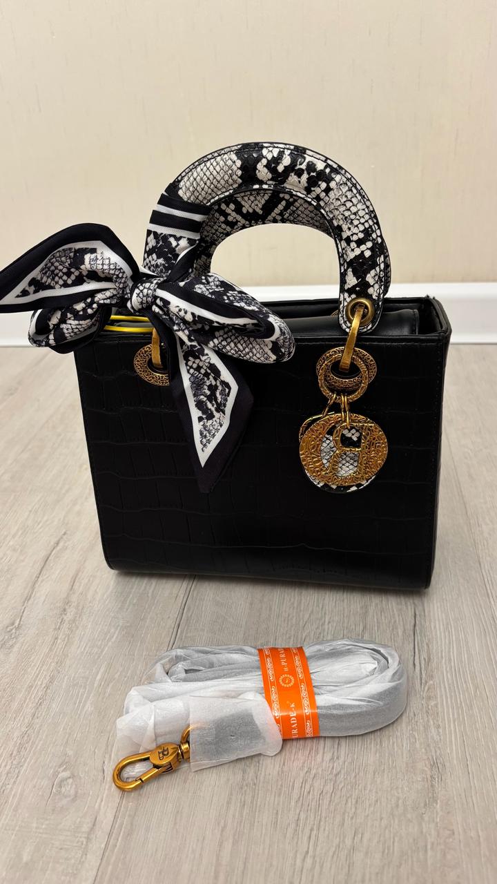 Сумка под Dior от бренда H. Purade.K
