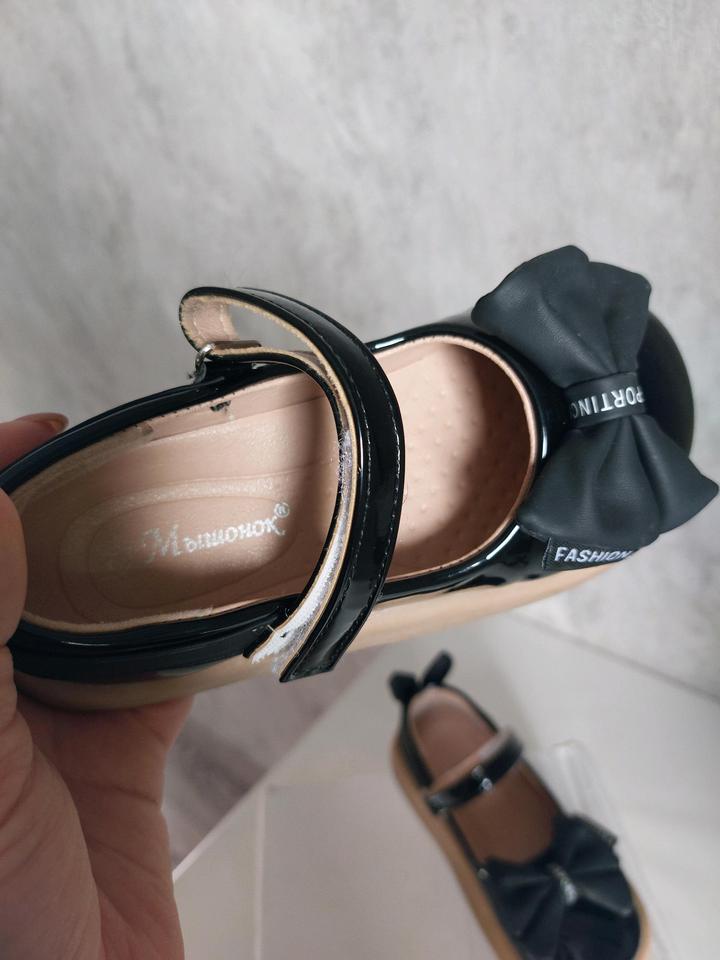 Туфли на девочку