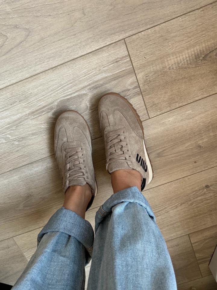 Обувь натуральная замша