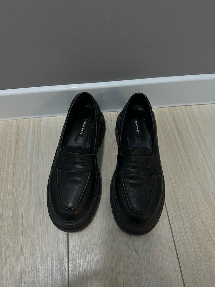 Лоферы Nine West