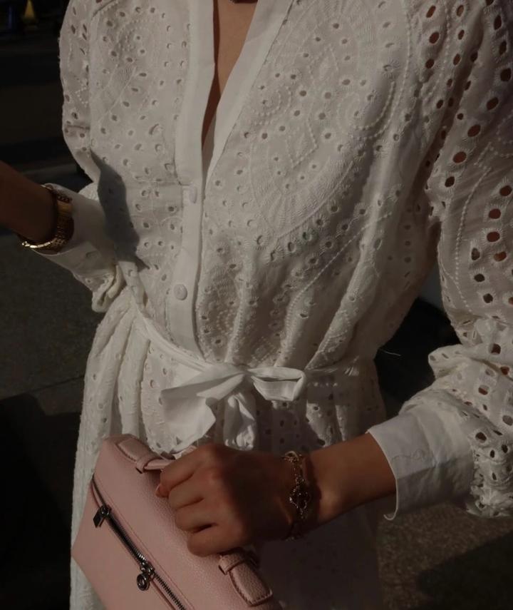 Белый сарафан