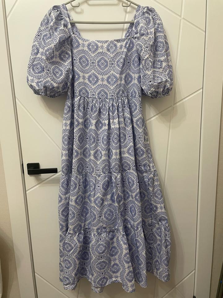 Нарядное платье