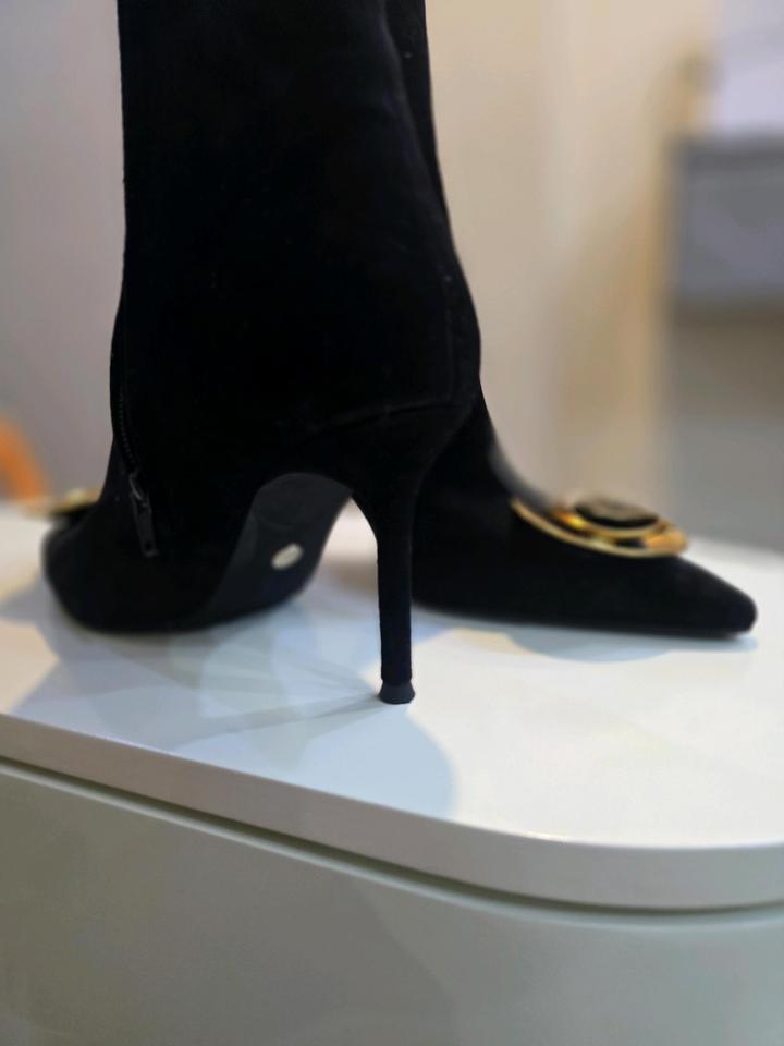 Ботильоны ZARA из натуральной замши