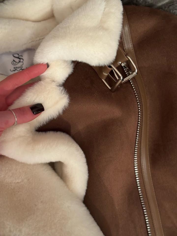 Дубленка (новая) весенняя