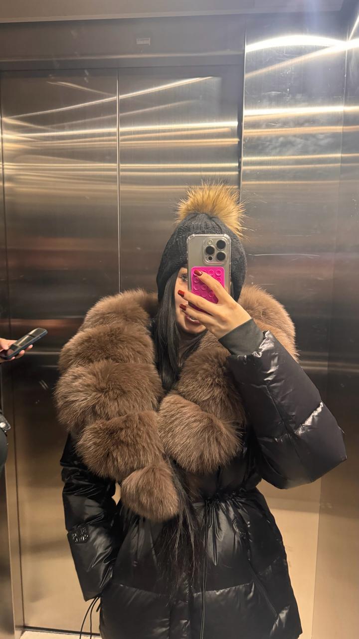 Куртка трансформер,можно снять мех и носить весной