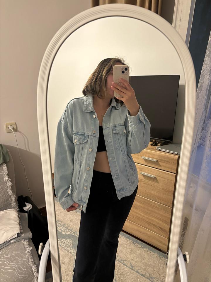 Джинсовка Bershka