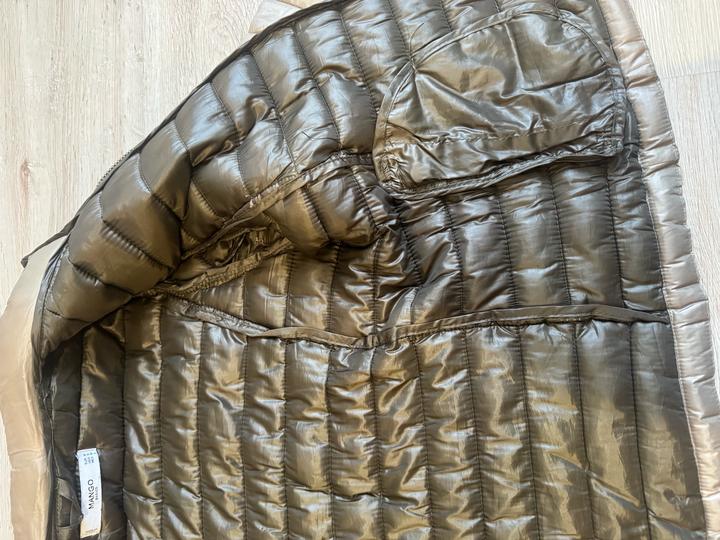 Куртка на пуху от Mango. Размер S/M