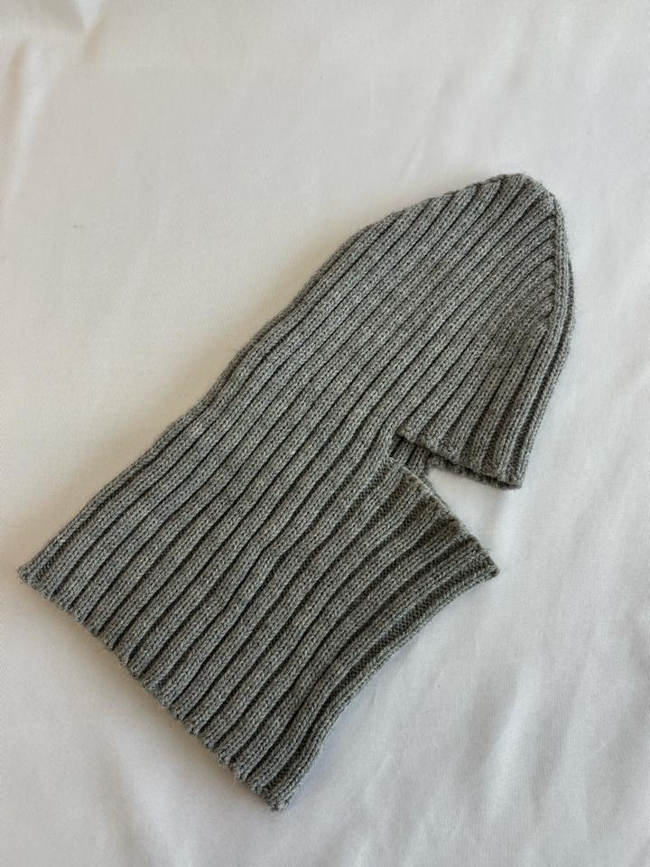 Вязаная балаклава