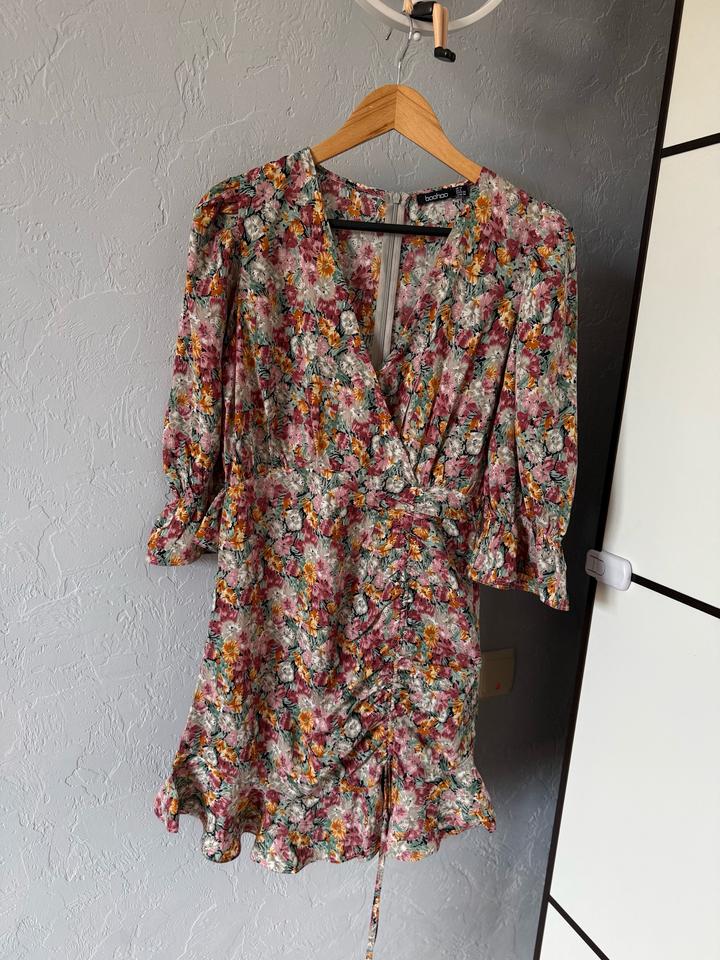 Платье Boohoo