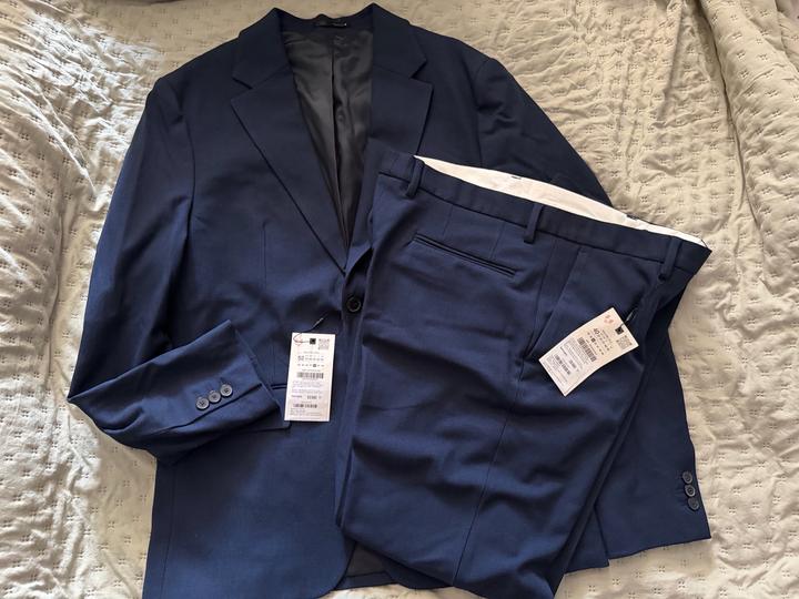 Новый костюм (пиджак, брюки) Zara