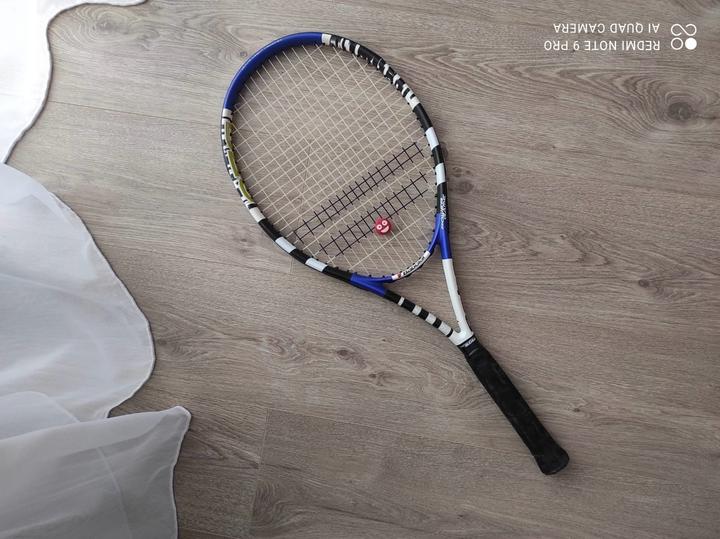 Ракетка для тенниса