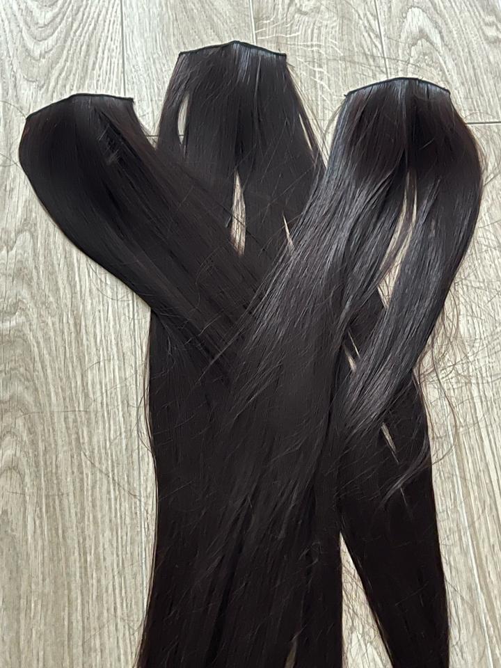 Волосы на заколках