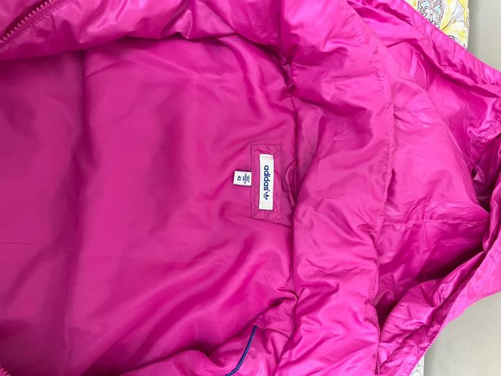 Куртка розовая Адидас