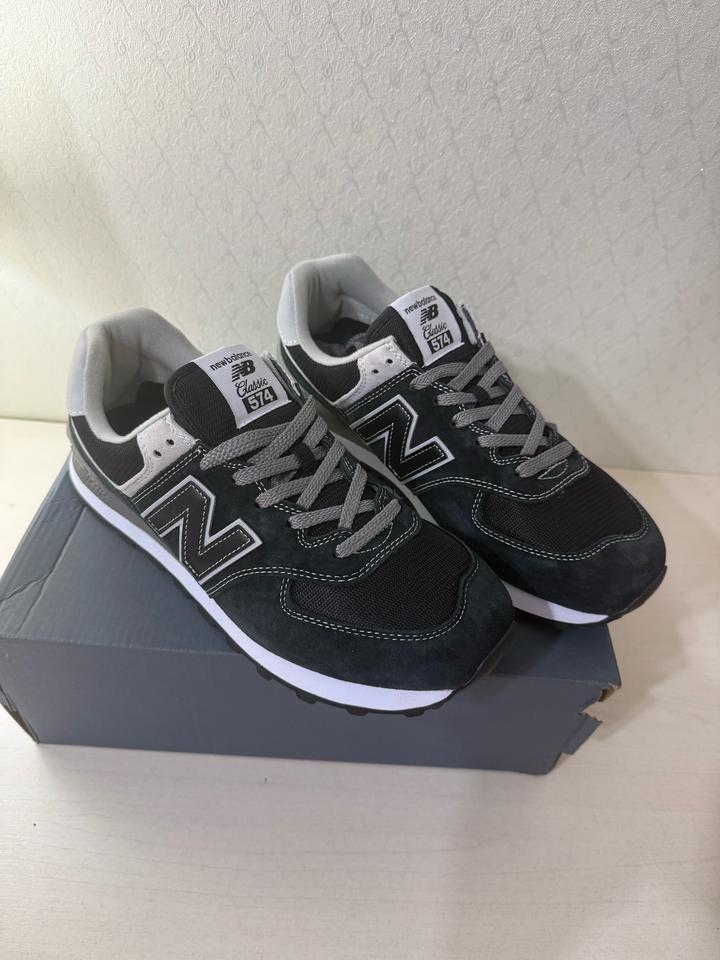 New Balance кроссовки