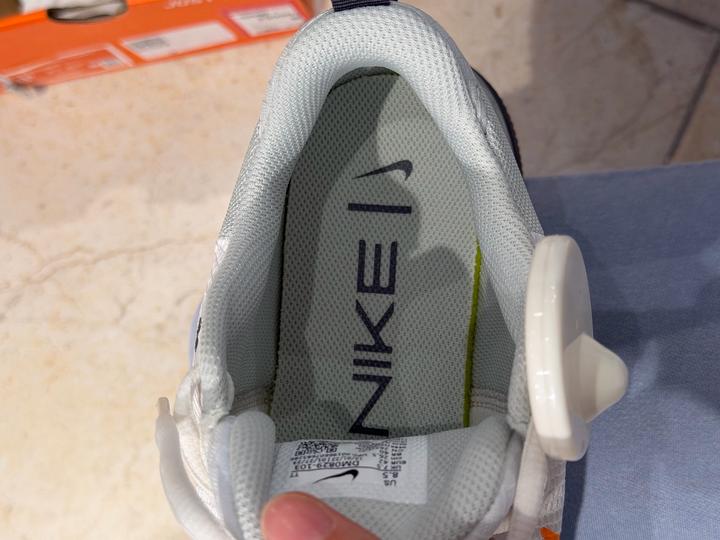 Мужские кроссовки Nike