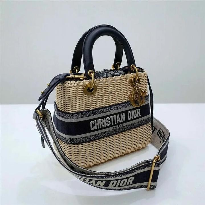 Сумка Christian Dior Lady D-Lite/Lady Dior Raffia
