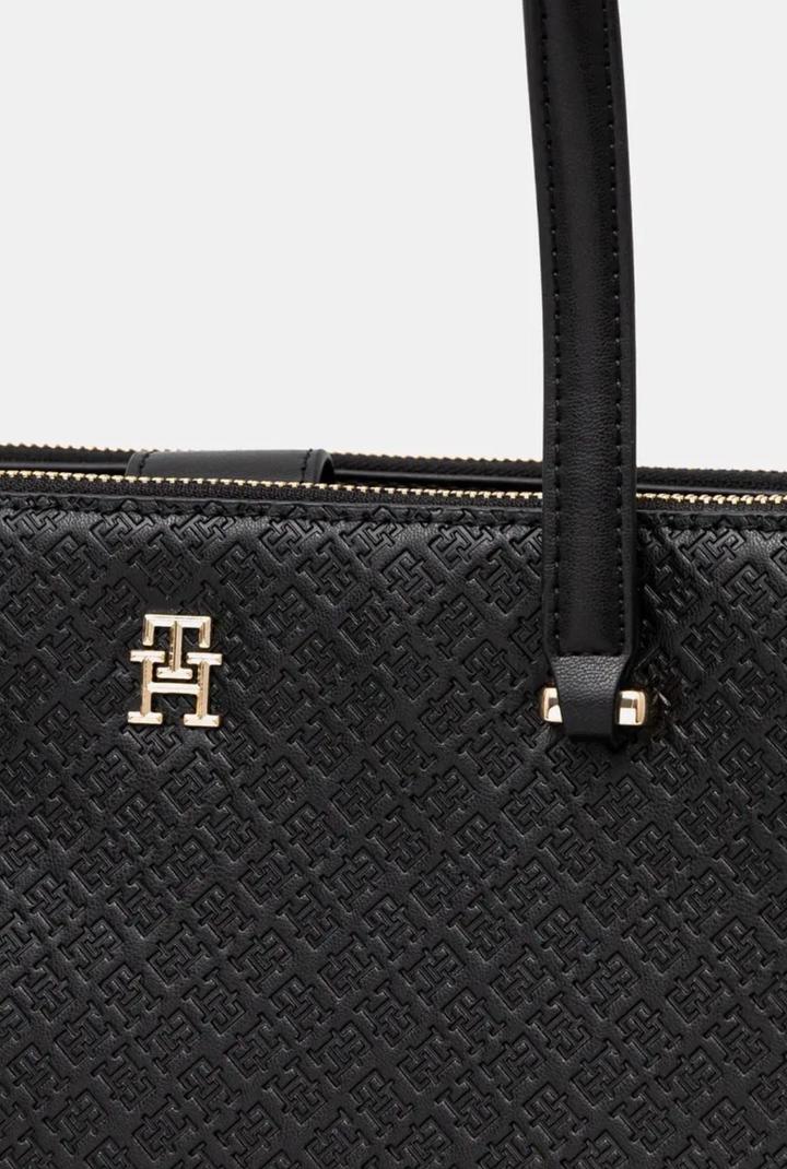 черная сумка тоут tommy hilfiger