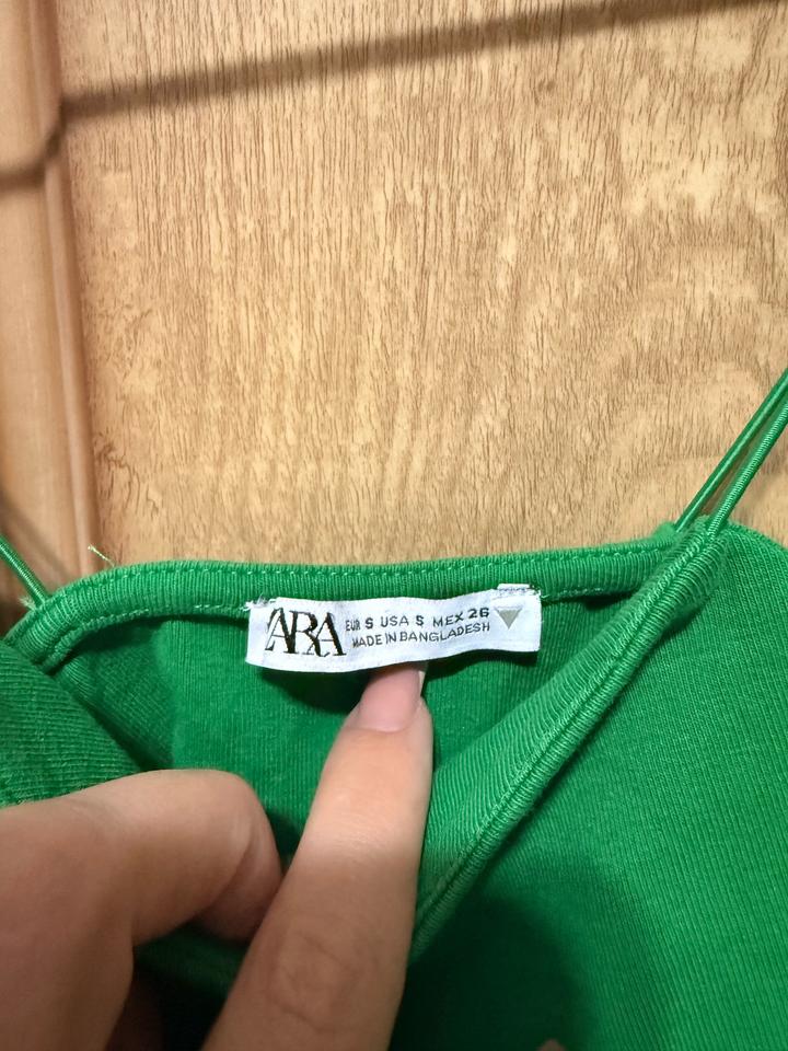 Зелёный топ Zara