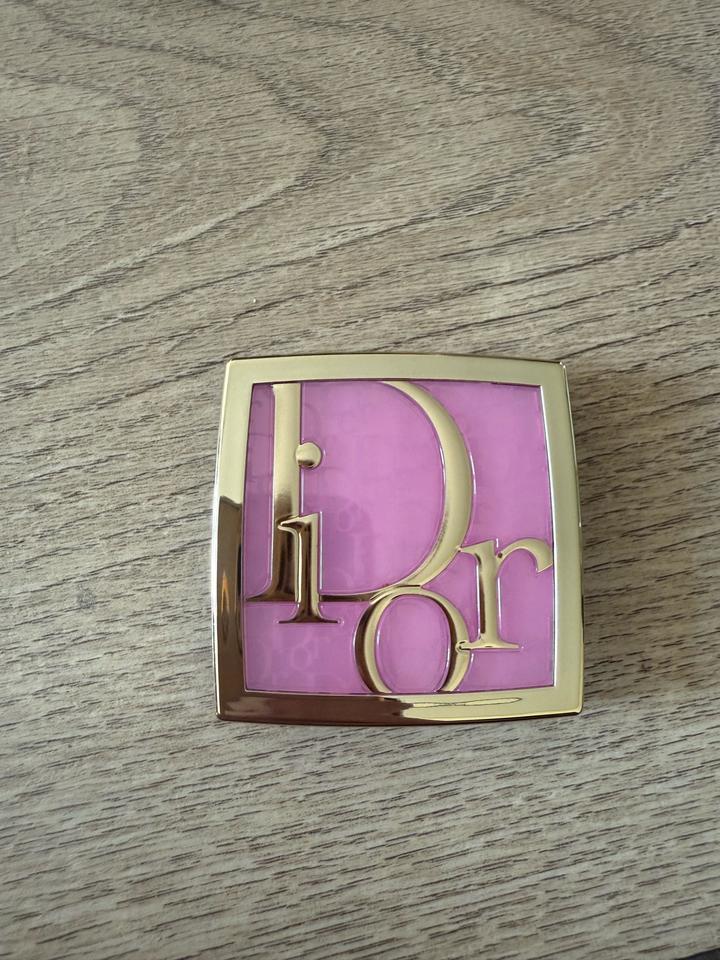 Dior румяна