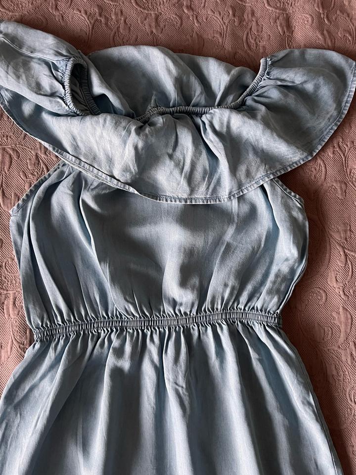 Платье голубое h&m
