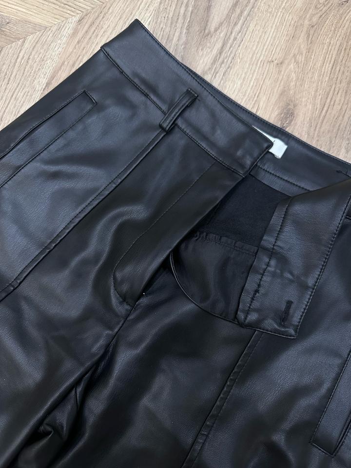 Кожаные штаны Love Republic