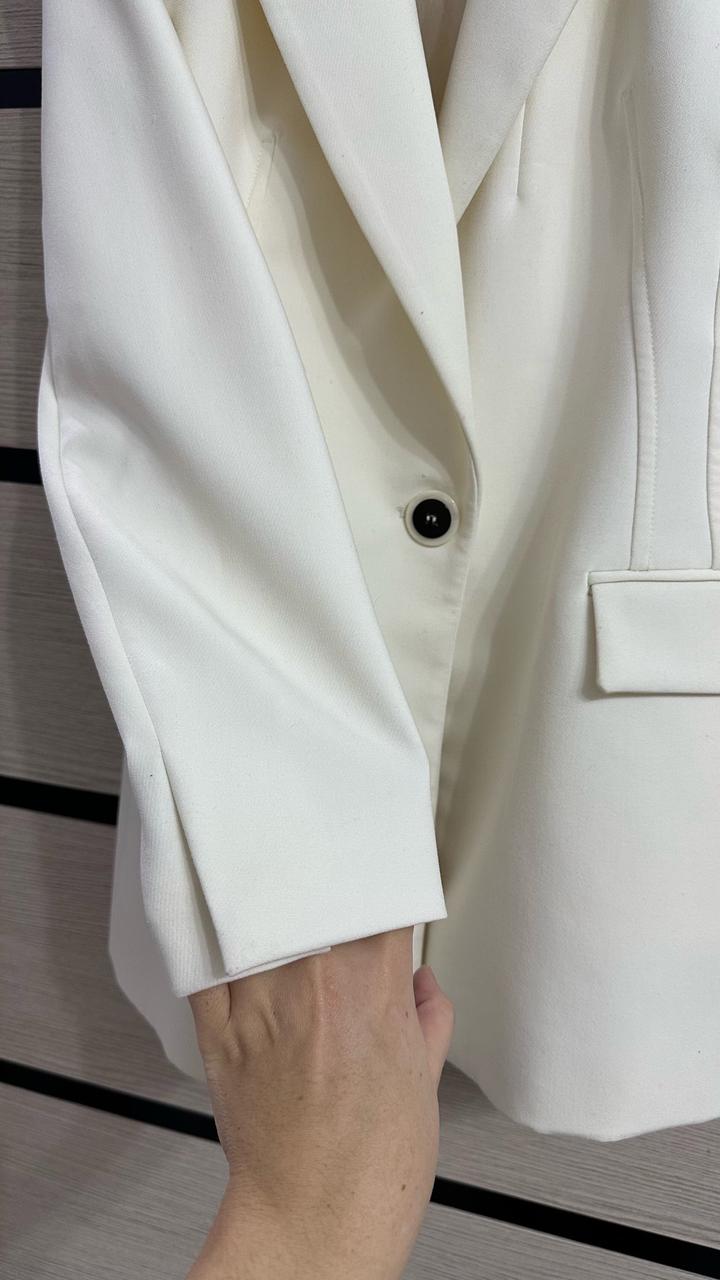 Белый пиджак Zara