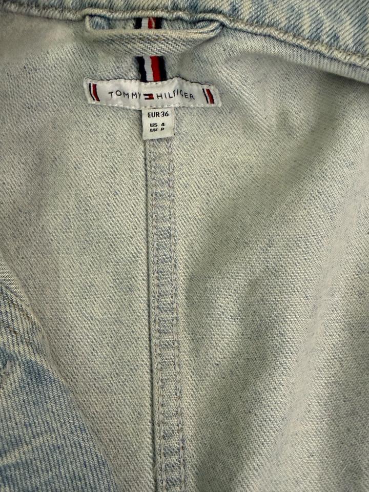 Джинсовка Tommy Hilfiger