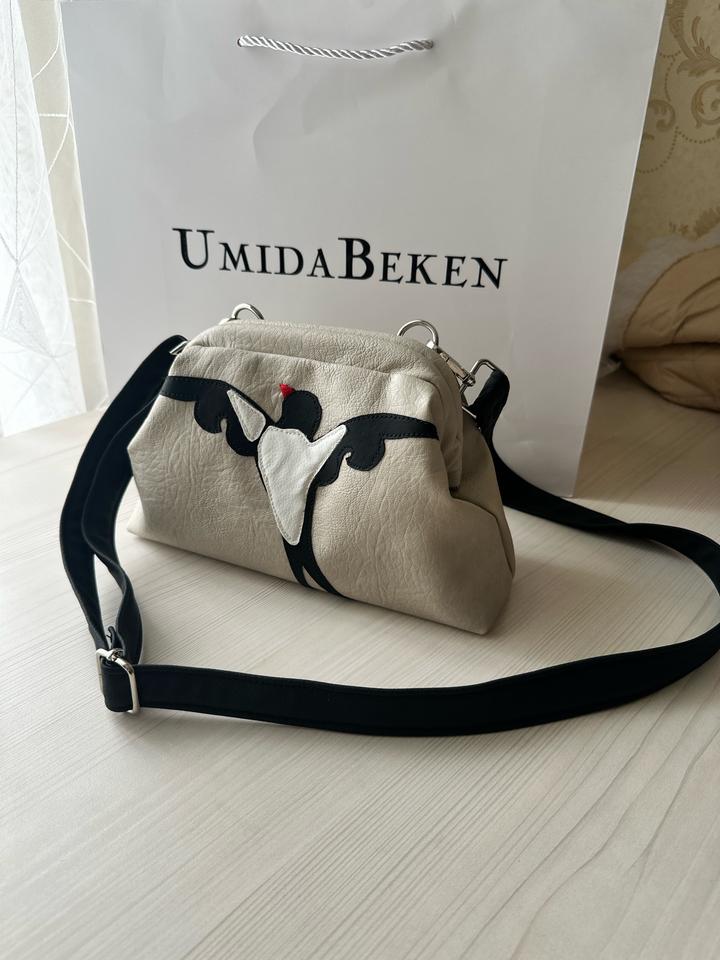 Мини сумочка от бренда Umida Beken