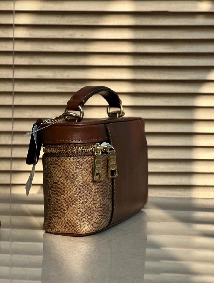 Сумочка Coach Rainer, 100% оригинал, новая