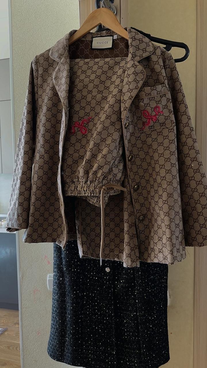 двойка гуччи