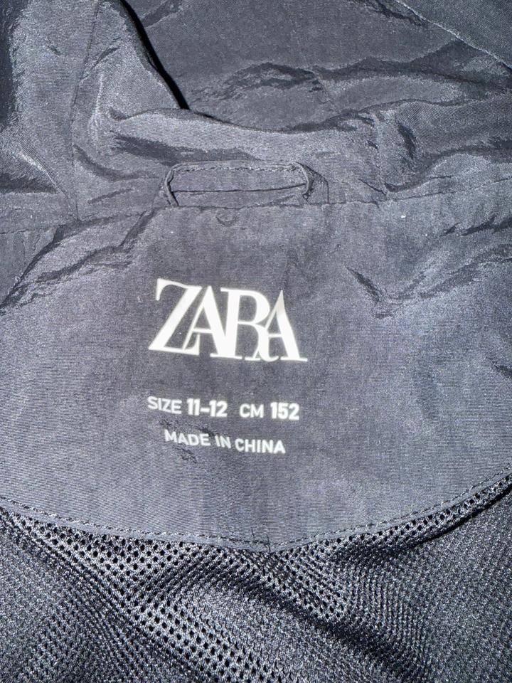 ветровка Zara