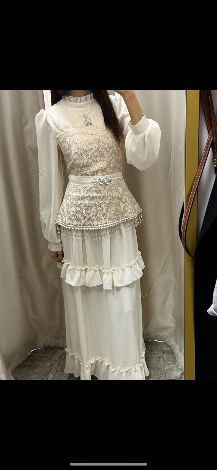 корсет или платье вместе