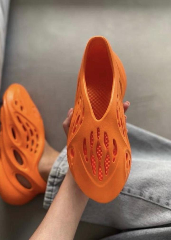 Yeezy adidas