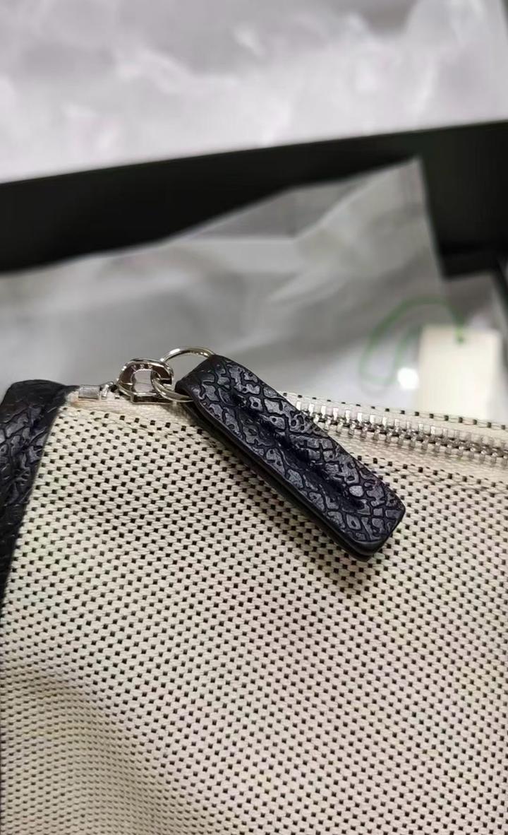 Longchamp