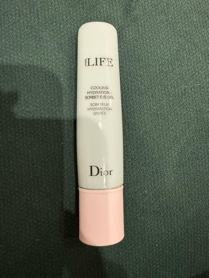 Крем вокруг глаз Dior